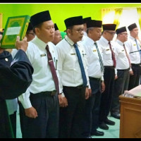 Ka.Kemenag Kota Bengkulu Lantik 13 Pejabat Eselon IV dan Kepala Madrasah