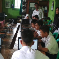 Meski Menghadapi Beberapa Kendala Simulasi UAMBNBK Hari Pertama MTsN 4 MM Sukses