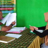 KUA Kecamatan Muara Bangkahulu Berikan Informasi Kepada Masyarakat