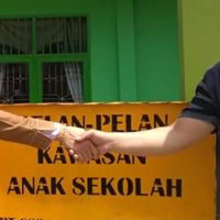 MIN 3 MUKOMUKO TERIMA BANTUAN RAMBU RAMBU LALU LINTAS