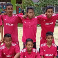 Tampil Menawan Pada Babak Final Turnamen Futsal, Skuad MTsN 2 Mukomuko Raih Juara 1