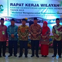 KEPALA KANKEMENAG MM HADIRI RAPAT KERJA WILAYAH KEMENTERIAN AGAMA BERSAMA SEKJEN KEMENAG RI