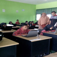 Pelaksanaan UAMBN-BK MTsN 1 Mukomuko Berjalan Sukses