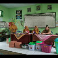 Rapat Anggota Tahunan Koperasi Al-Hikmah MIN 1 RL Banjir Doorprize