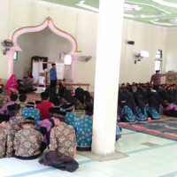 MTSN 4 Mukomuko laksanakan Peringatan Isra Mi’raj Nabi Muhammad SAW