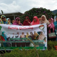 Pererat Jalinan Kekeluargaan dan Silaturahmi, DWP Kemenag Benteng Adakan <i>Family Gathering</i>