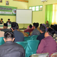 Kemenag MM Kampanye Penggunaan Botol Minuman Isi Ulang