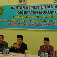 KASUBBAG TU KEMENAG MM BUKA ACARA  MBK & LKTI PENGHULU SECARA RESMI