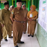 Kakanwil Kemenag Provinsi Bengkulu Pantau UNBK di MTsN 2 Kota Bengkulu