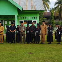 Hujan dan Jalan Buruk Tak Halangi kepala Kemenag Lakukan Monitoring USBN di MIN 6 MM