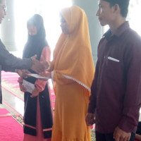 Ka.Penyelenggara Syariah Kemeang MM Hadiri Penyaluran Zakat Oleh Baznas