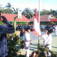 MTsN 2 Mukomuko Laksanakan Upacara Peringati Hardiknas Tahun 2019