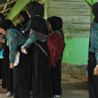 KASI PENMAD KEMENAG MM : SISWA MADRASAH HARUS HEBAT BERMARTABAT