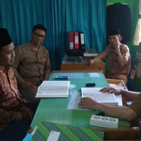 KUA Pondok Kelapa Awali Layanan dengan Tadarusan