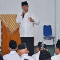 Buka Manasik Haji RL, Ka.Kanwil Ingatkan JCH Jaga Kebersihan