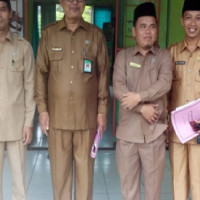 Persiapkan Penilaian KUA Teladan Tingkat Provinsi bengkulu tahun 2019 Kasi Bimas Islam Kemenag MM Kunjungi KUA Air Manjuto