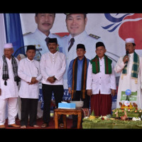 Istighosah dan Tabliq Akbar HUT Benteng, Kemenag Benteng Hadir dan Potong Tumpeng