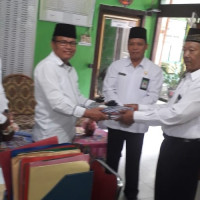 Drs. H. Iba Hartono, M.Pd Menjabat Pl.T. Kepala MAN 1 Model Bengkulu.