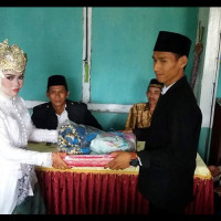 Bulan Dzulhijah Peristiwa Nikah Di KUA Kecamatan Amen Meningkat