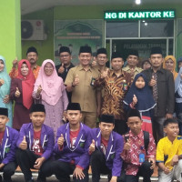 Ka.Kemenag Bengkulu Selatan Lepas Kontingen KSM Tingkat  Provinsi