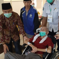 Jamaah Haji  Bengkulu Selatan Tiba Di Bumi Sekundang,1 Dirawat Di M.Yunus