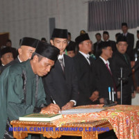 Kasi Bimas Islam Kantor Kemenag Lebong Petugas Rohaniawan Pelantikan Anggota DPRD  Kabupaten Lebong Periode 2019/2024