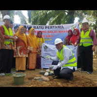 Pelatakan Batu Pertama Pembangunan Gedung Balai Nikah dan Manasik Haji Berjalan Sukses