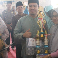 MTsN 1 BU Juara 1 Pawai Ta’aruf 1441 H Tingkat Smp/Mts Kabupaten Bengkulu Utara