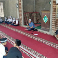 Penyuluh Agama Islam Non PNS Ujan Mas Kepahiang Go To School