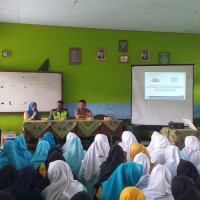 Satlantas Polres Lebong Menggelar Sosialisasi Mengenai Penekanan Anggka Pelanggaran Lalu Lintas Yang Melibatkan Pelajar Dibawah Umur