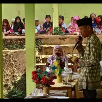 MI Tiambang Bengkulu Tengah Adakan Maulid Nabi Muhammad SAW