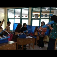 Siswa MIN 5 Kembangkan Seni Pionika Lewat  Ekstrakurikuler