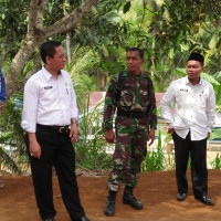 Ka. Kemenag BU Tinjau Lokasi Bakal Tanah Hibah KUA Tanjung Agung Palik