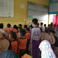 Tanamkan Ketakwaan, MIN 2 Bengkulu Utara Rutin Adakan Sholat Dhuha Sebelum Belajar