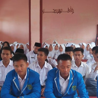 Cegah Bullying  dan Narkoba Siswa-Siswi MAN Seluma  Mendapat  Penyuluhan  Hukum  Dari Kemenkumham Propinsi Bengkulu