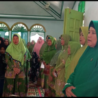 KUA Pondok Kelapa Apresiasi Pengajian Muslimat Kecamatan