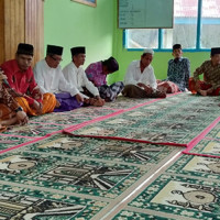 Safari Jum’at, Kepala KUA Kec. Pagar Jati Ajak Masyarakat Makmurkan Masjid