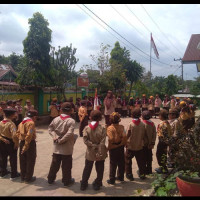 Giat Pramuka Siaga MIN 1 Bengkulu Tengah Latih Kedisiplinan