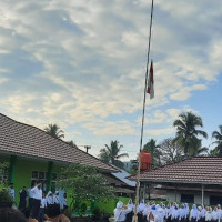 Tahun Ajaran Baru Berikan Semangat Baru