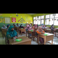 MIN I Bengkulu Tengah Sosialisasi Whatsapp Madrasah dengan wali siswa