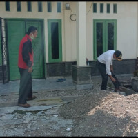 Kasubbag TU Kemenag MM Pantau Progres Rehab Rumah Dinas