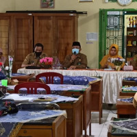 Kemenag Kota Bengkulu Sosialisasi Zakat Profesi Bagi Dewan Guru & ASN MTsN 1