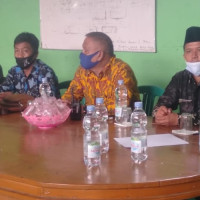 Jadi Narasumber “Petaka Pernikahan Dini”  Kepala KUA Pino Ingatkan Pergaulan Remaja