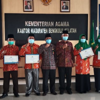 Kepala MTsN 3 Bengkulu Selatan Ikuti Evaluasi Kegiatan Kinerja 2020