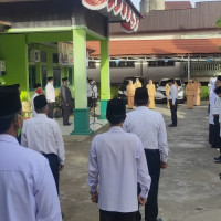 Jajaran Kemenag Kota Bengkulu Ikuti Upacara Puncak Peringatan HAB Ke-75