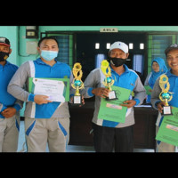 Ka. KUA Ilir Talo Terbaik II Lomba Catur HAB ke-75