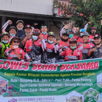 Kakan Kemenag Kota Gowes Bersama Kakanwil