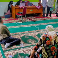 Seksi Pend. Diniyah & Pontren Verifikasi dan Validasi Data EMIS Pondok Pesantren di Kota Bengkulu