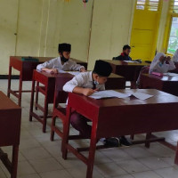 Persiapkan Siswa Hadapi Ujian Madrasah, MIN 5 Benteng Gelar TO