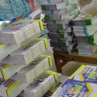 Tunjang KBM, Perpustakaan MTsN 2 Kota Lakukan Penataan Buku